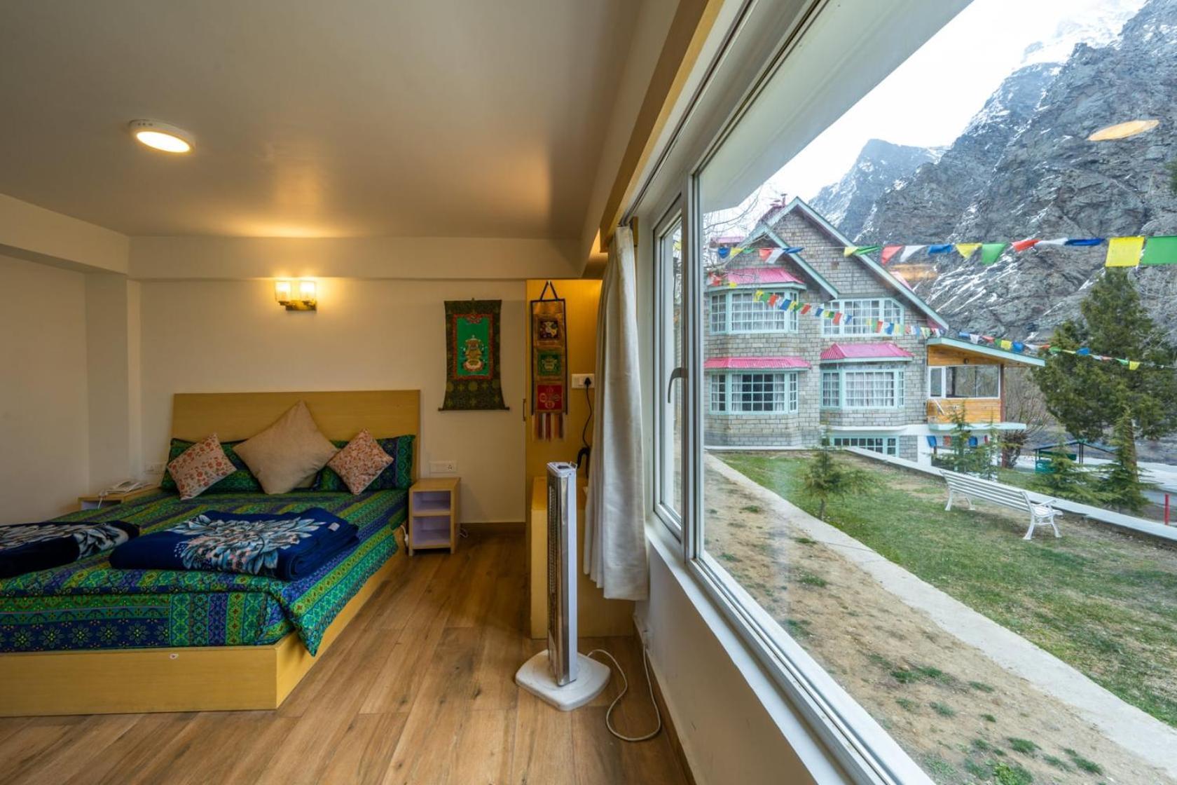 مبيت وإفطار Jispa Gemoor Khar- Manor House المظهر الخارجي الصورة