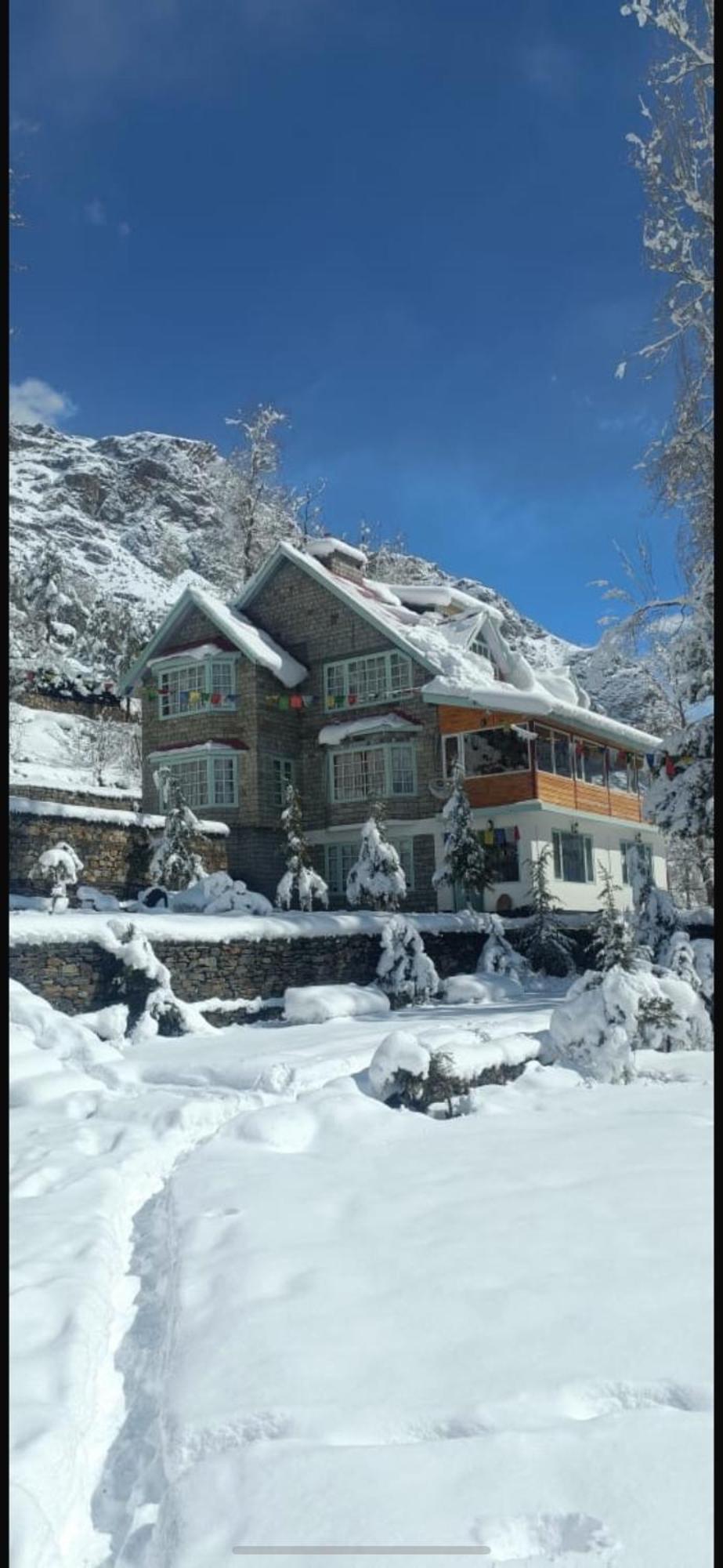 مبيت وإفطار Jispa Gemoor Khar- Manor House المظهر الخارجي الصورة