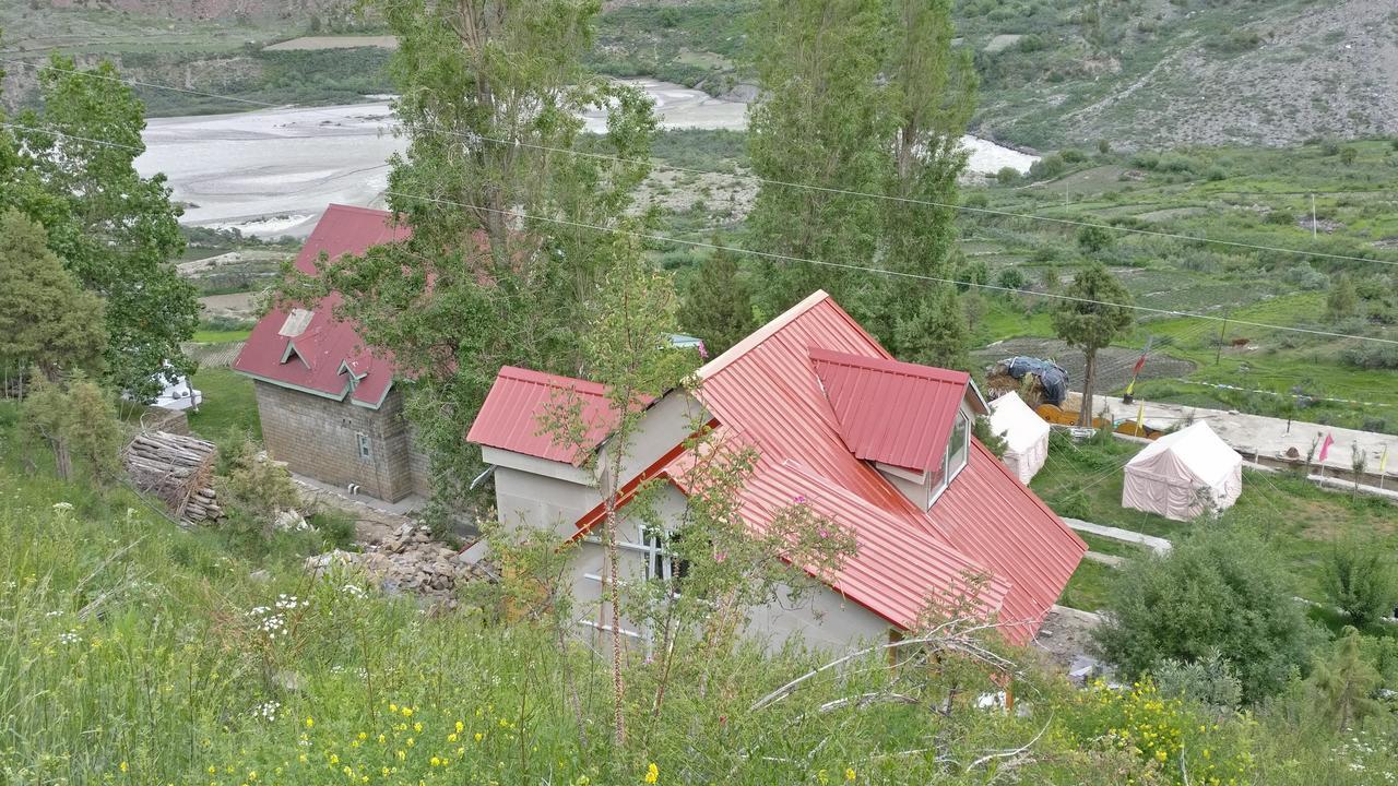 مبيت وإفطار Jispa Gemoor Khar- Manor House المظهر الخارجي الصورة
